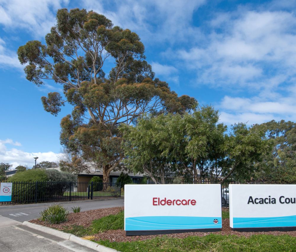 Front entrance at Eldercare Acacia Court including the signage that can be seen from the road.