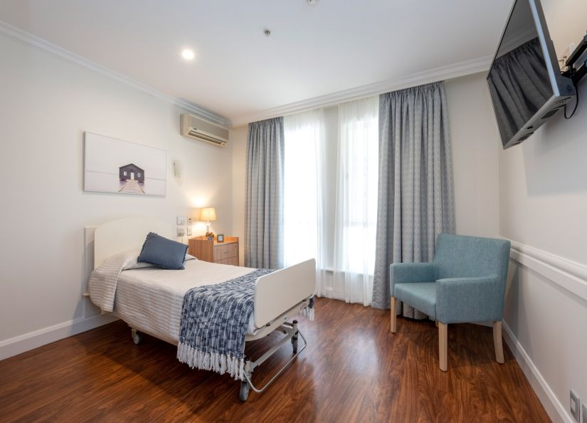 Eldercare Hope Valley Deluxe room