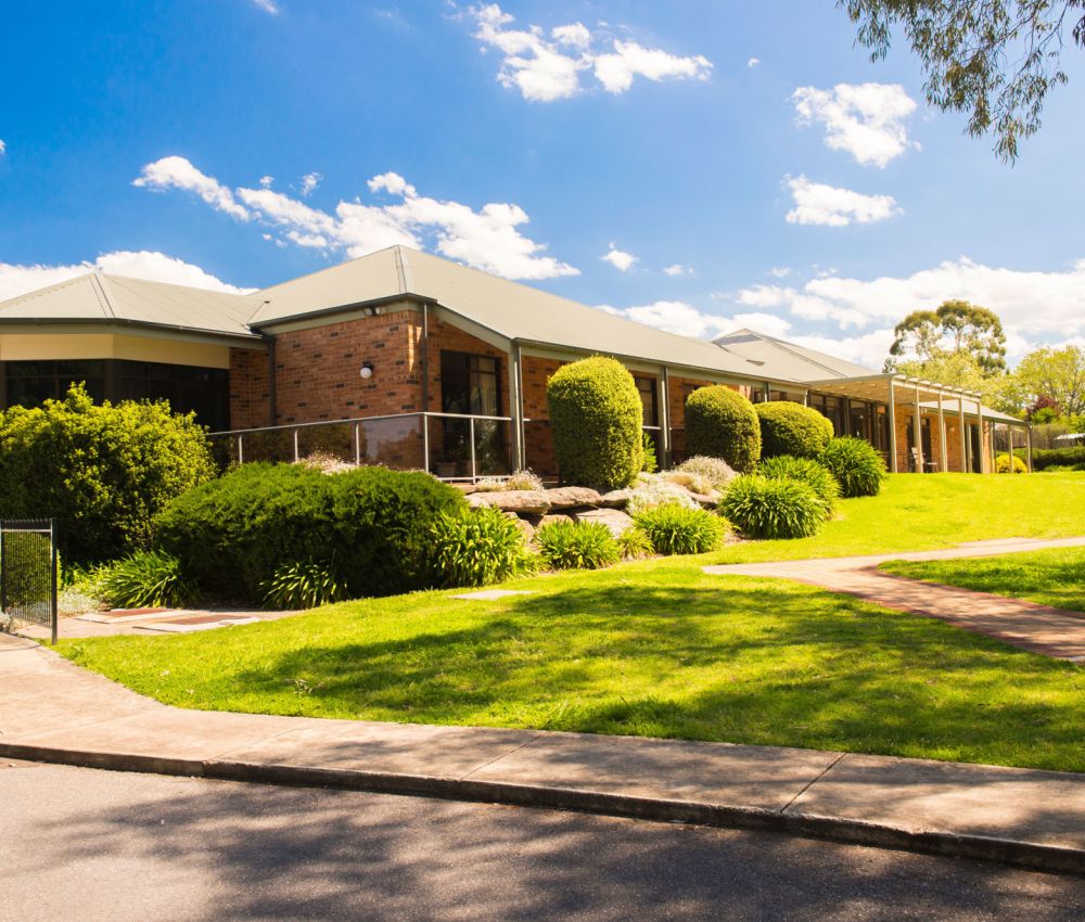 Front garden area at Eldercare Sash Ferguson complete with garden path.