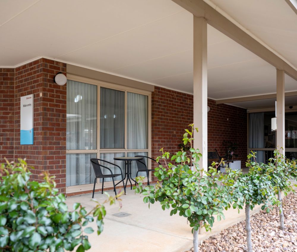 Eldercare South Park external area