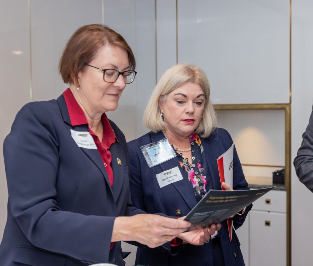 PHOTOX UCAAPH240911 9622