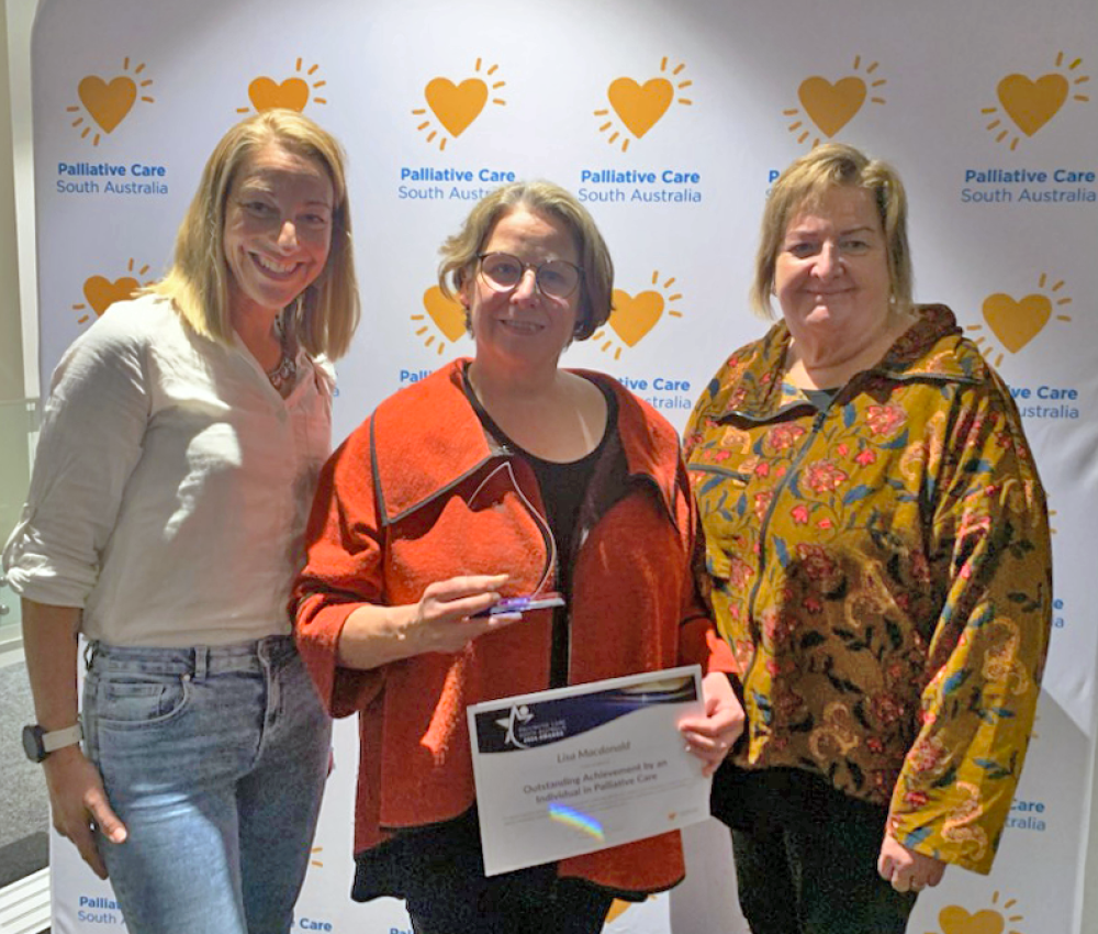 Eldercare Palliative Care Nurse Practitioner Lisa Macdonald