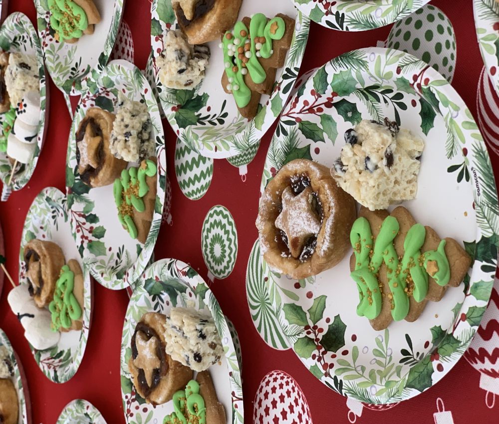 Eldercare The Lodge - Christmas in the Garden 21