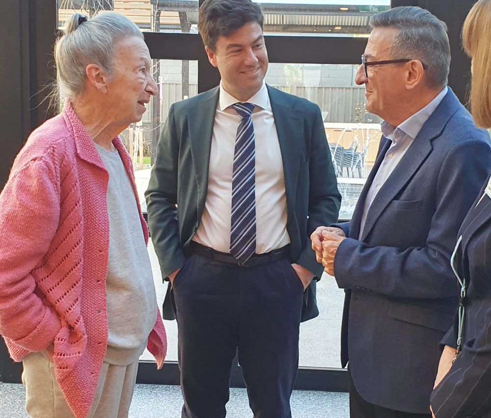 Federal Minister visits Eldercare Goowood 4
