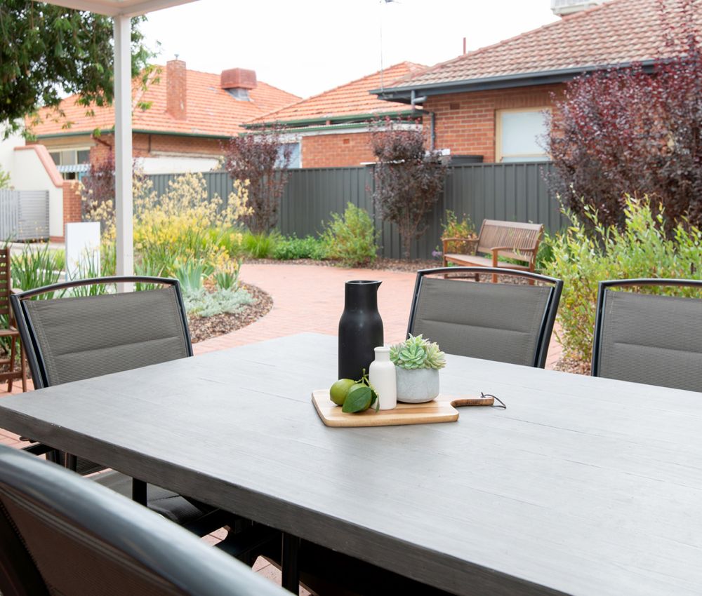 Eldercare Oxford Retirement Living outdoor entertaining area.